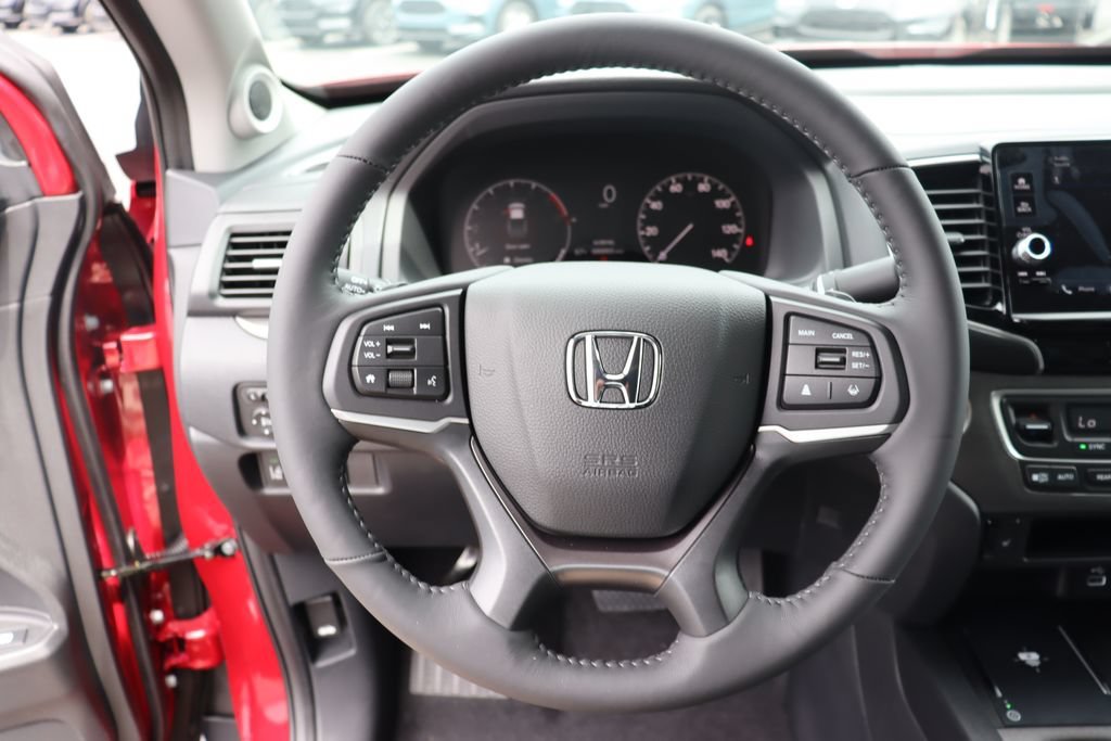 New 2026 Radiant Red Metallic II Honda RTL image 31