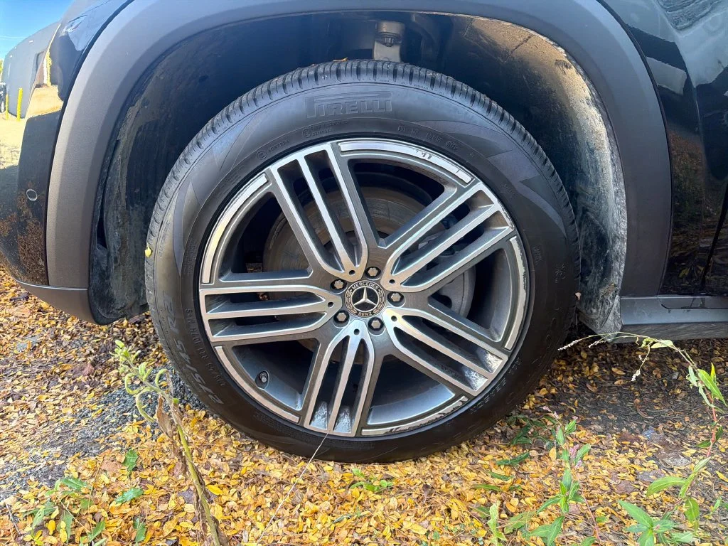 Used 2026 Black Mercedes-Benz GLS 450 image 30