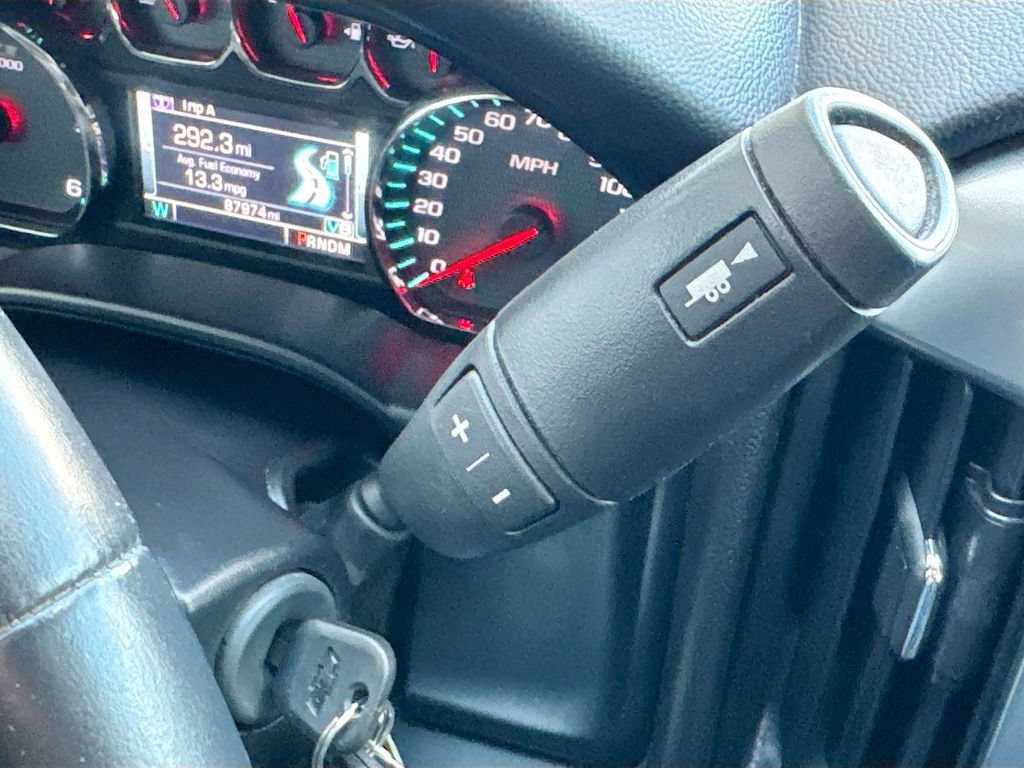 Used 2015 BLACK Chevrolet LT image 19