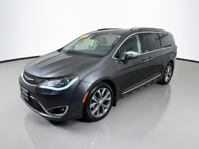 Used 2020 Gray Chrysler Limited image 3