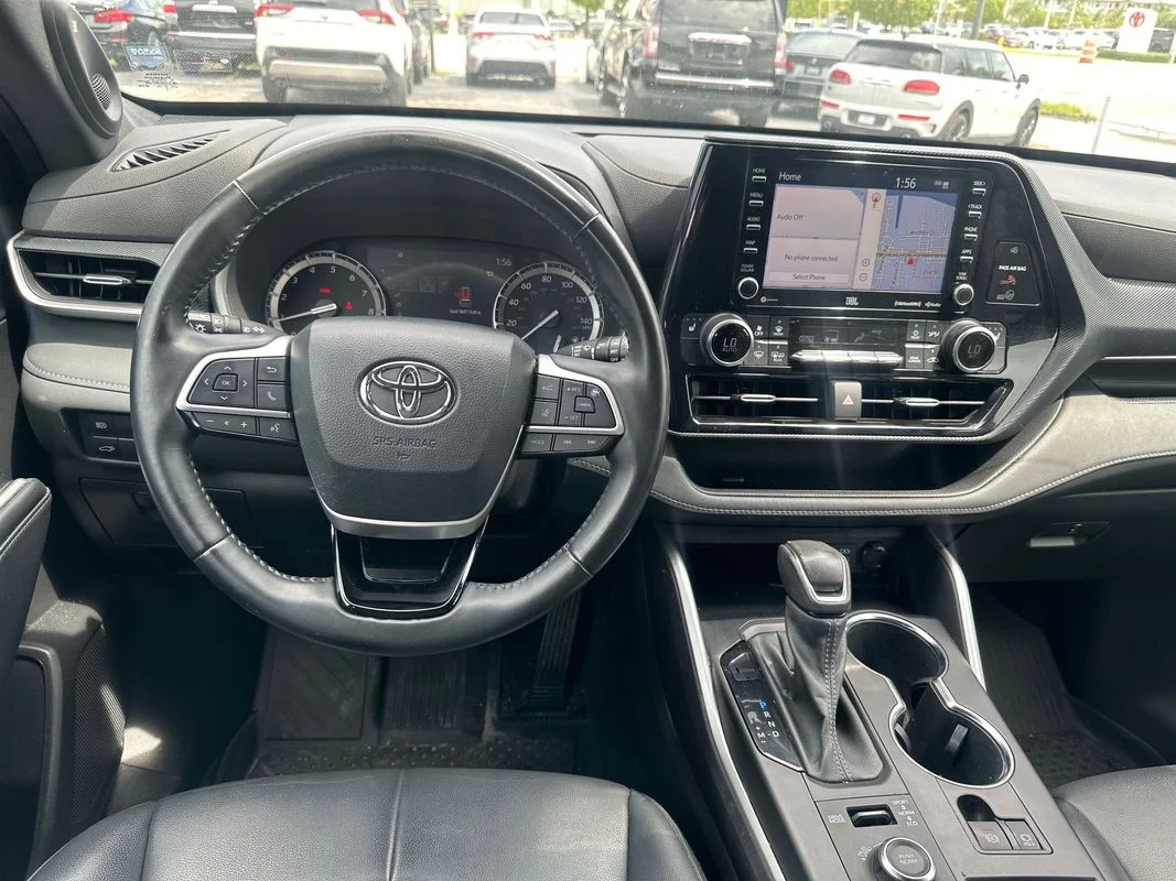 Used 2022 Gray Toyota XSE image 27