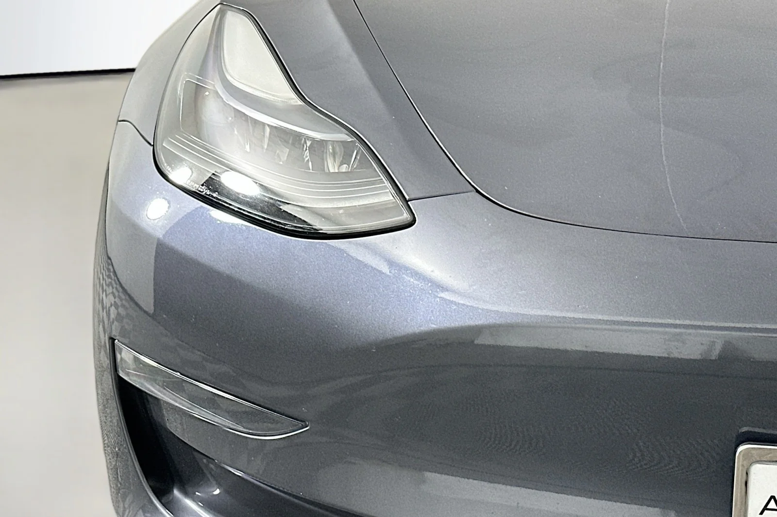Used 2023 Midnight Silver Metallic Tesla  image 16