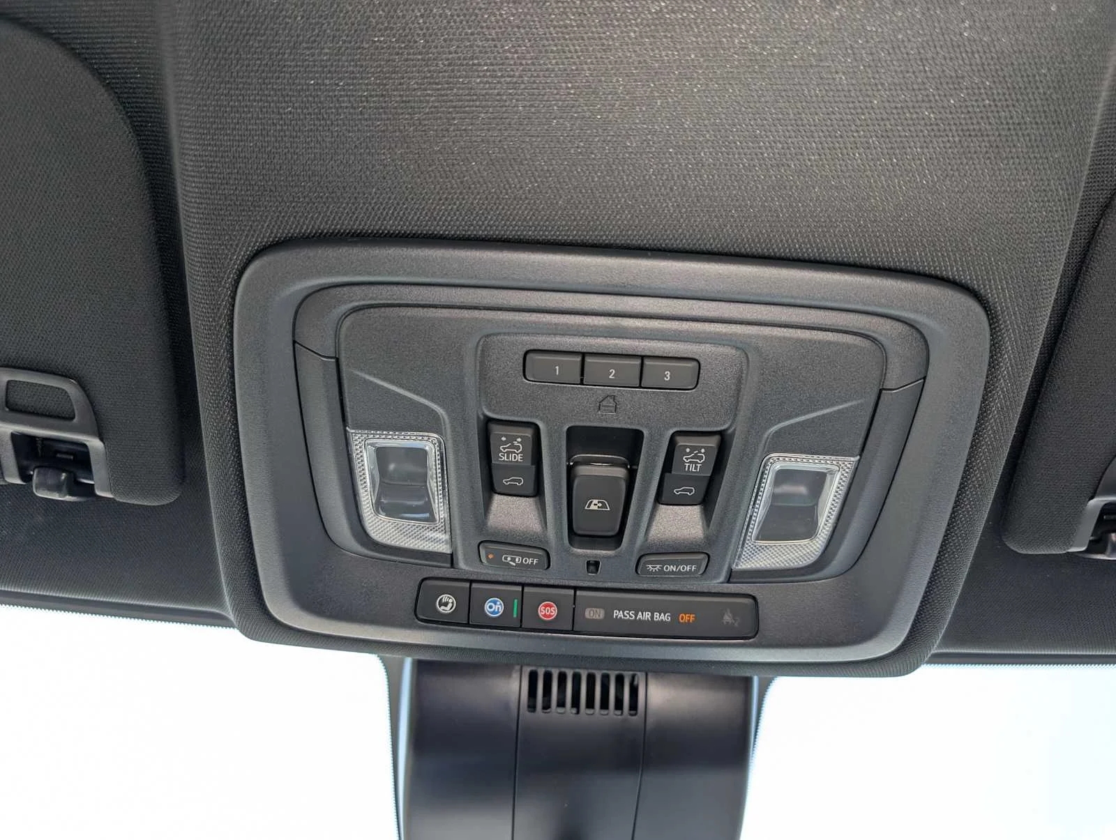 2026 Chevrolet Silverado 1500 ZR2 - Photo 32