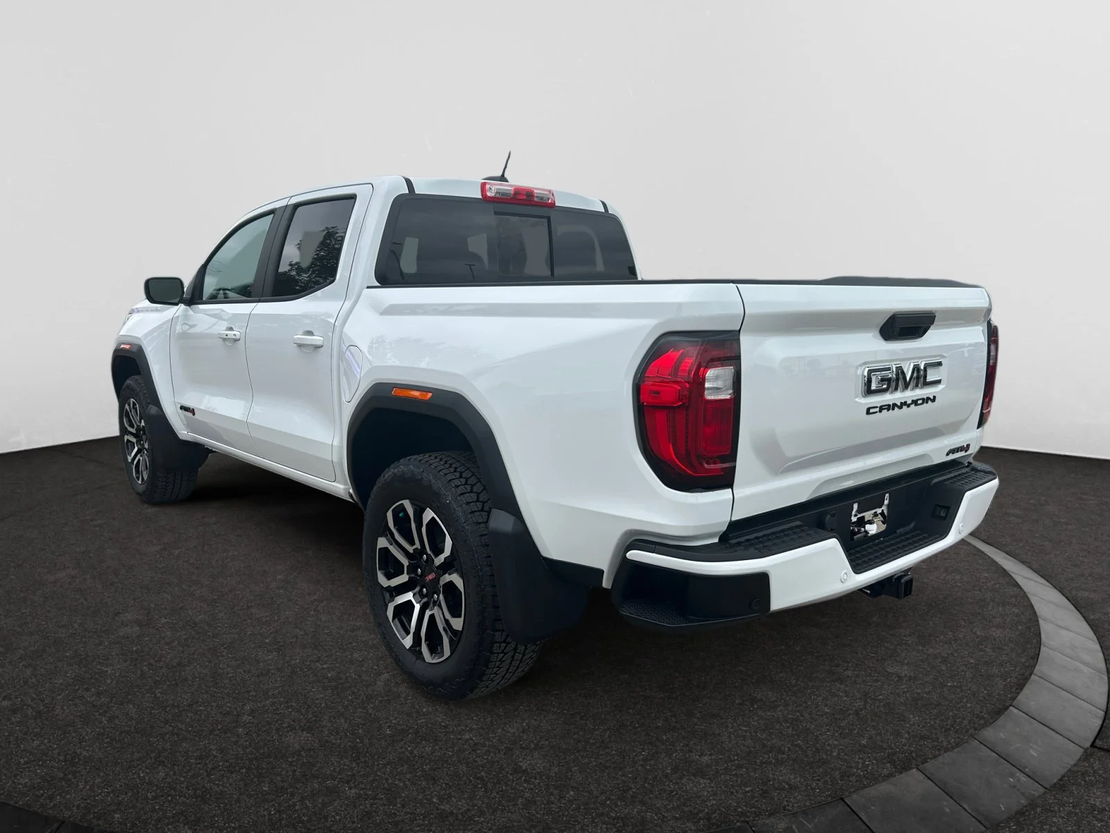 New 2026 Summit White GMC AT4 image 3