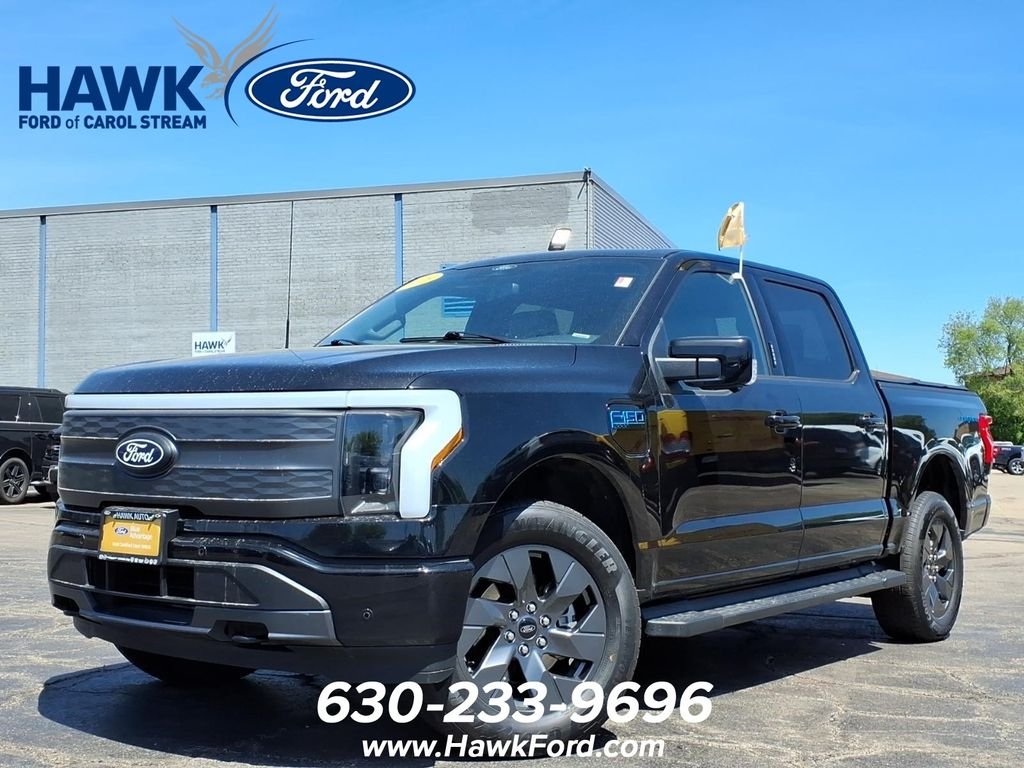 Used 2025 Black Ford Lariat image 3