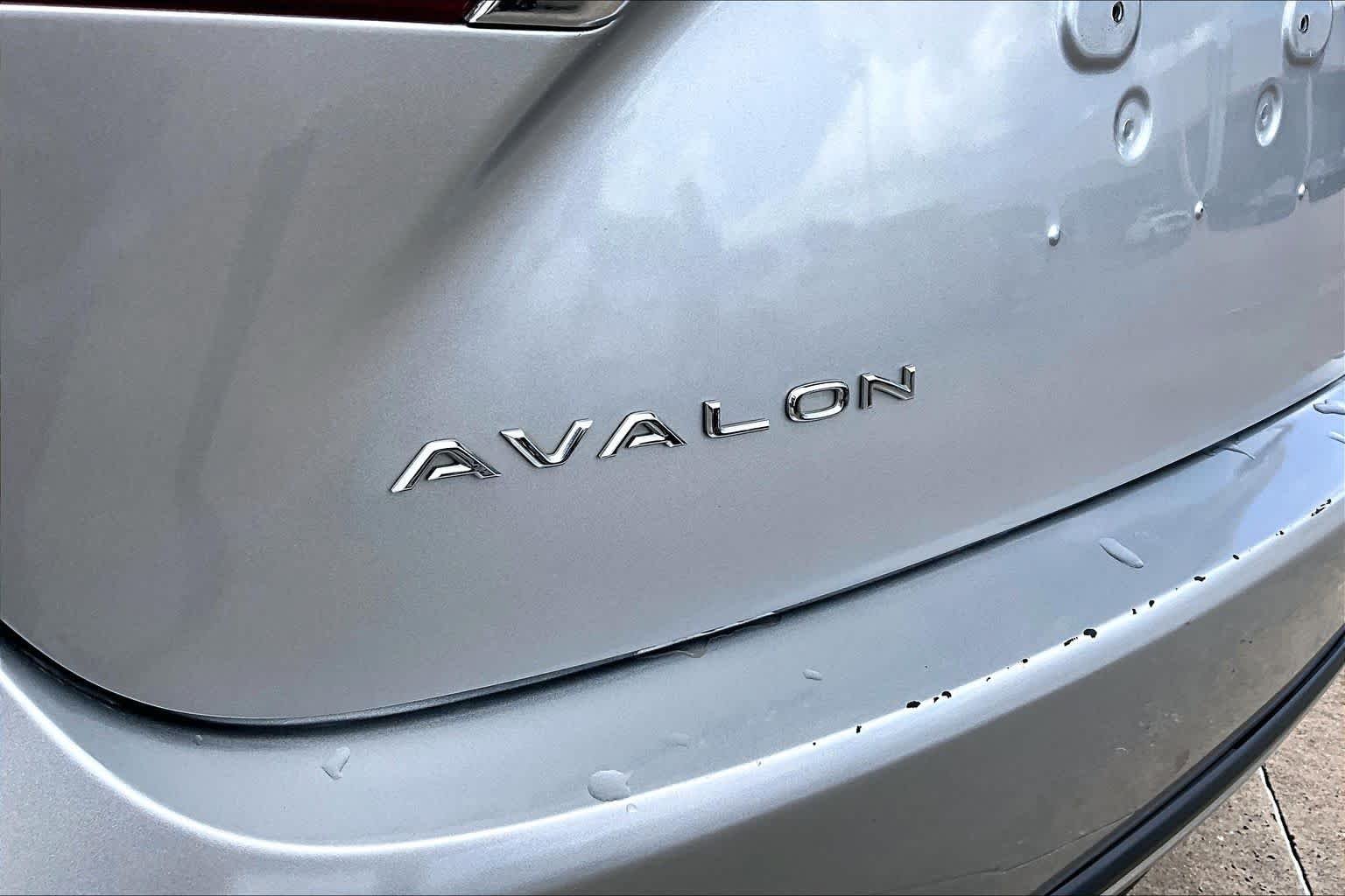 Used 2017 Celestial Silver Metallic Toyota Limited image 31