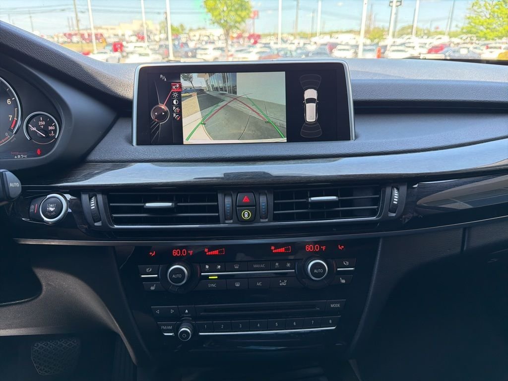 Used 2014 White BMW sDrive35i image 20