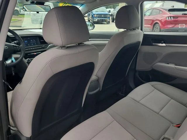 Used 2020 Silver Hyundai SEL image 12