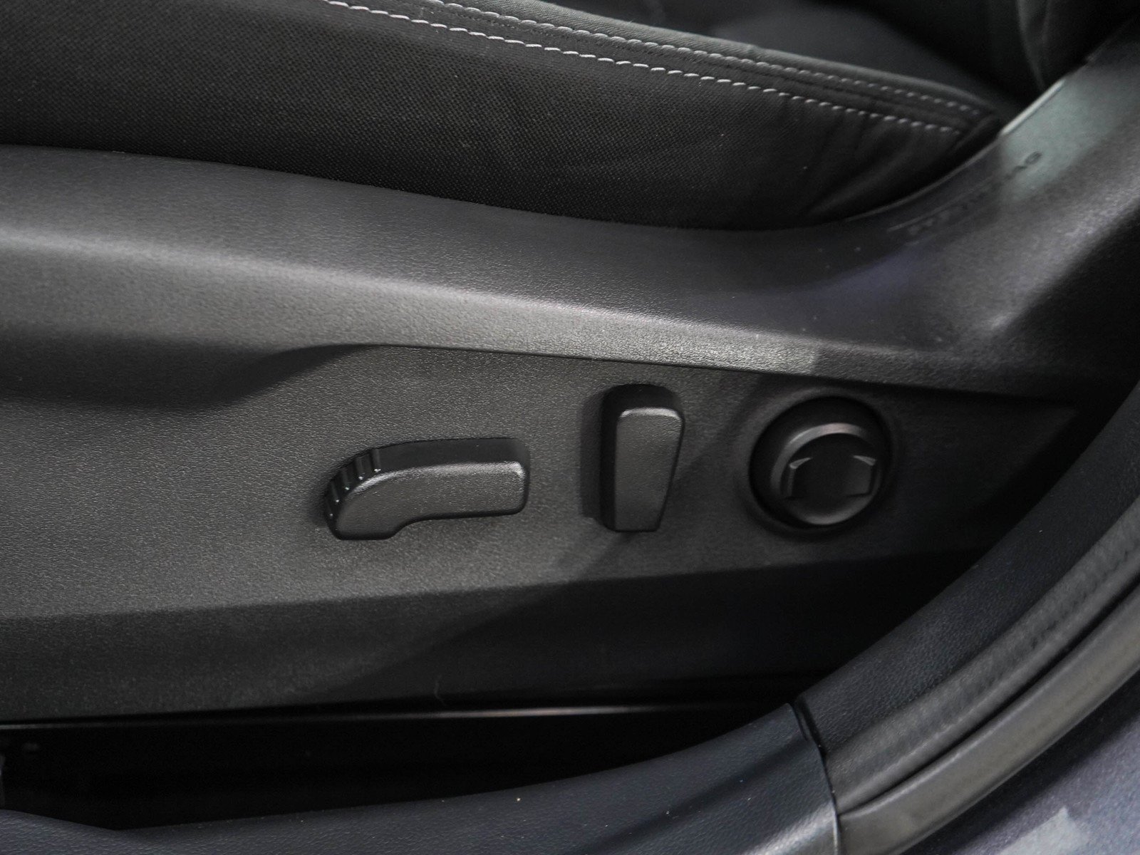 Used 2024 Magnetite Gray Metallic Subaru Premium image 25