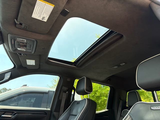 Used 2022 Summit White GMC AT4X image 32