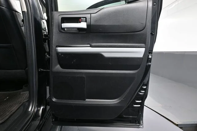 2020 Toyota Tundra Limited - Photo 37