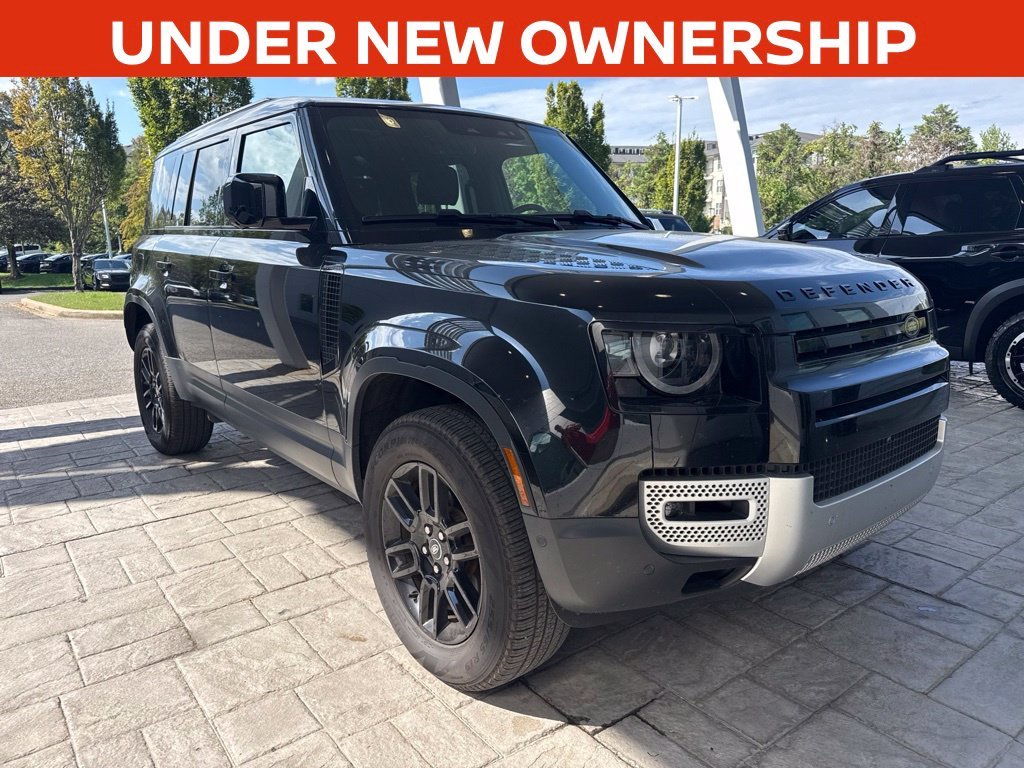 Used 2025 Black Land Rover S image 1