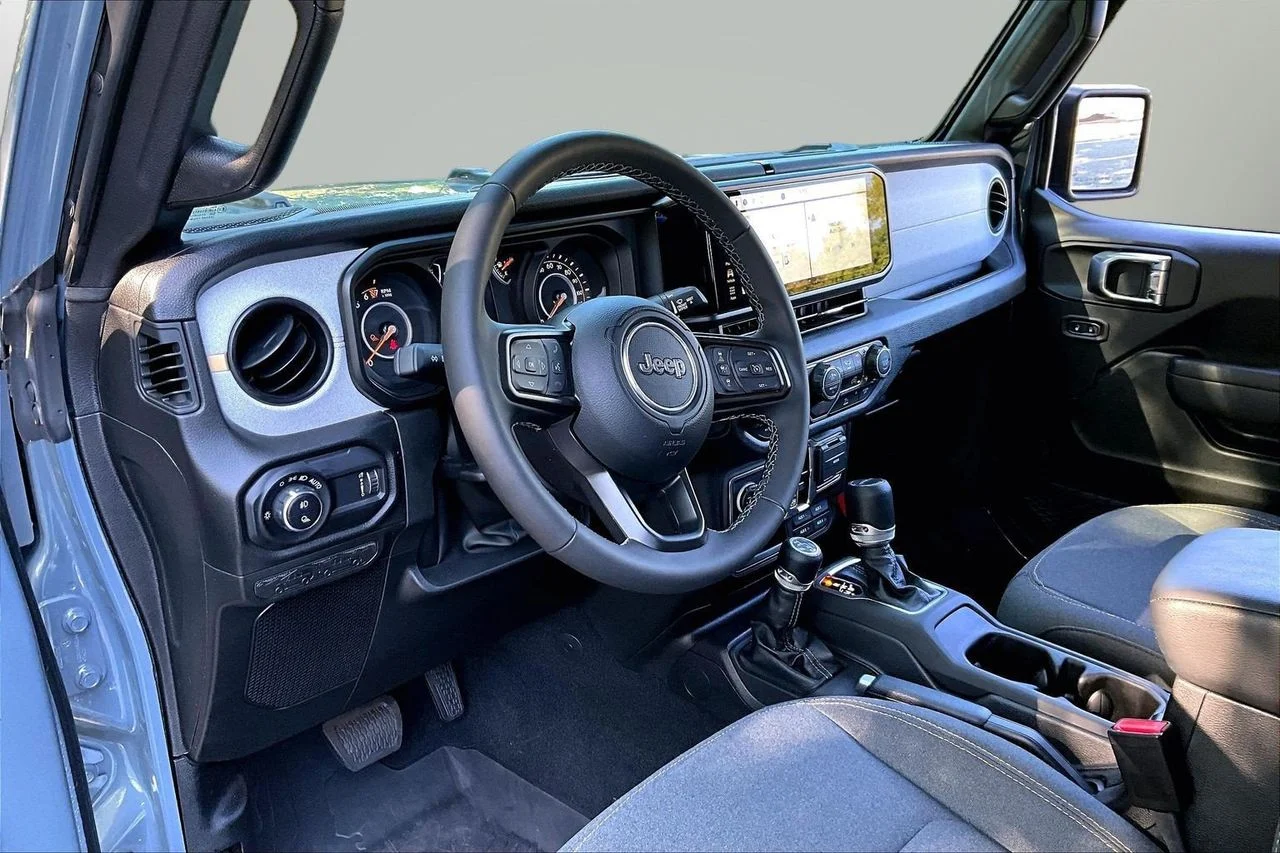 Certified Used 2025 Gray Jeep Sport S image 17