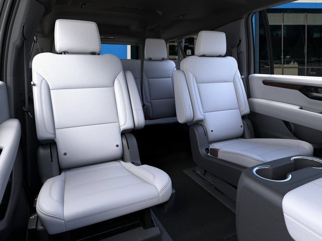 2026 Chevrolet Suburban Premier - Photo 17