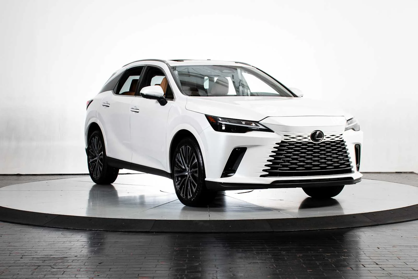 Certified Used 2025 EMINENT WHITE PEARL Lexus Premium Plus image 9