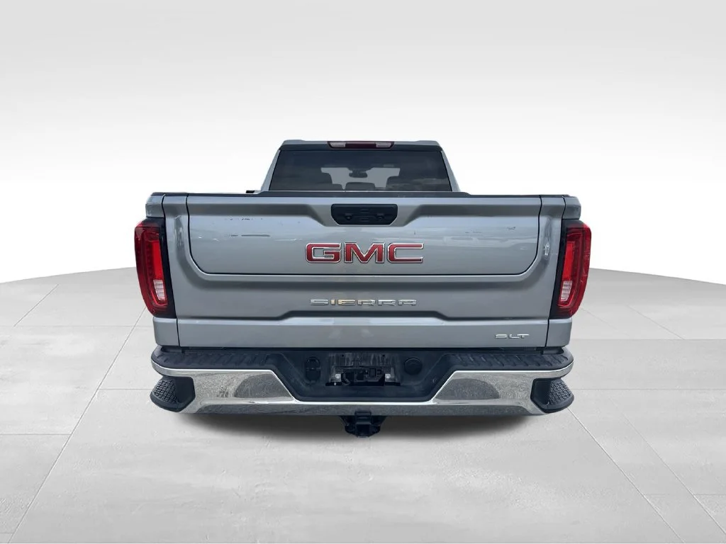 Used 2025 Sterling Metallic GMC SLT image 6