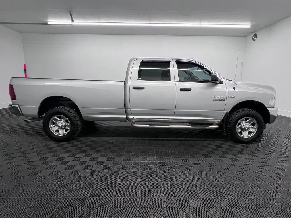Used 2018 Bright Silver Metallic Clearcoat Ram Tradesman image 8