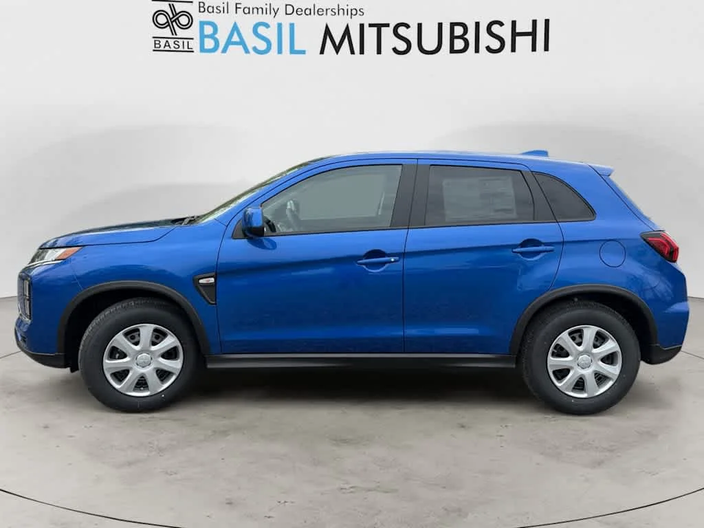 New 2027 Octane Blue Metallic Mitsubishi S image 6
