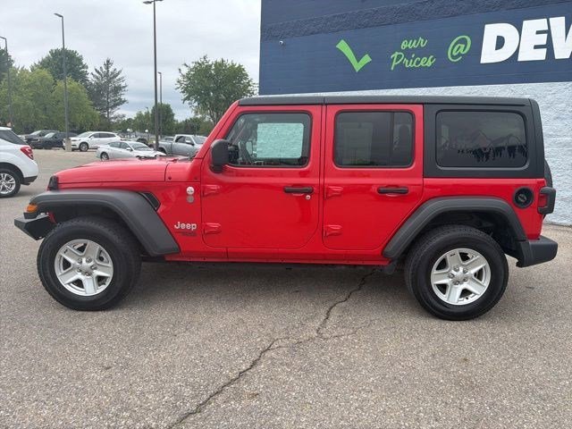 Used 2020 Firecracker Red Clearcoat Jeep Sport S image 2