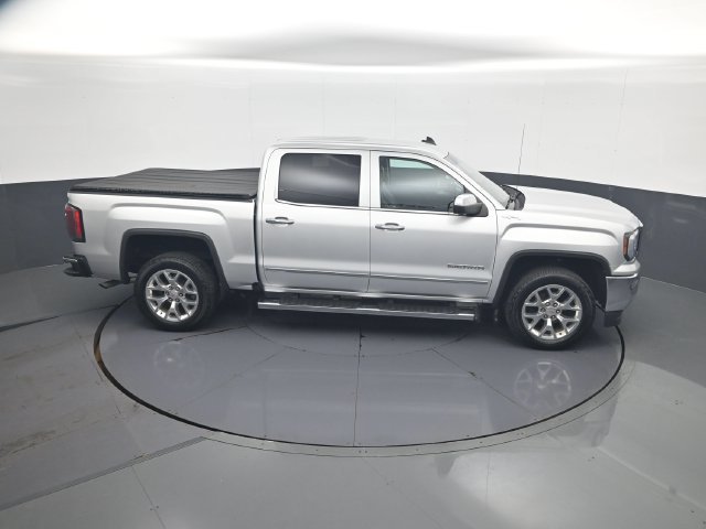 Used 2018 QUICKSILVER METALLIC GMC SLT image 16