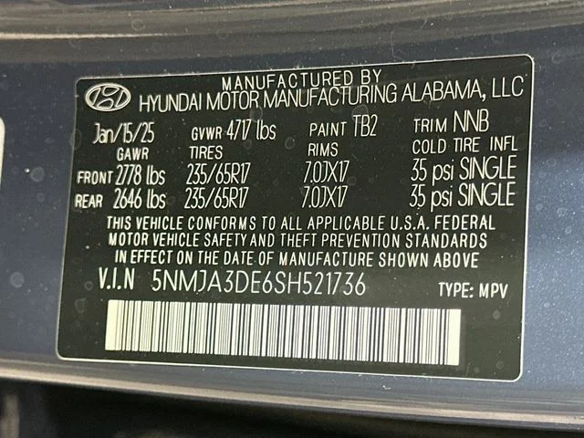Certified Pre-Owned 2025 Hyundai Tucson SE