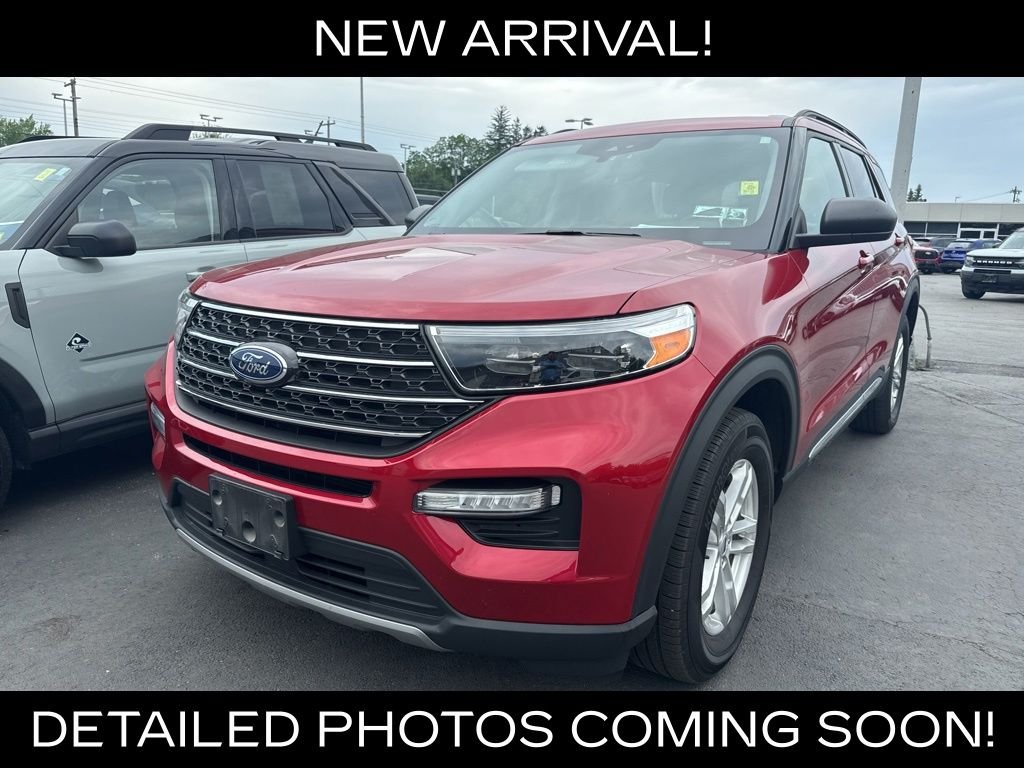 Used 2023 Red Ford XLT image 1