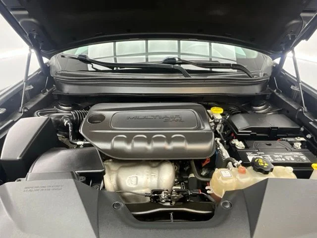 Used 2020 Gray Jeep Latitude Plus image 31