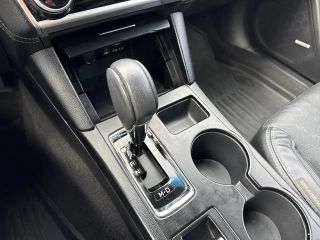 Used 2019 Ice Silver Metallic Subaru Limited image 25