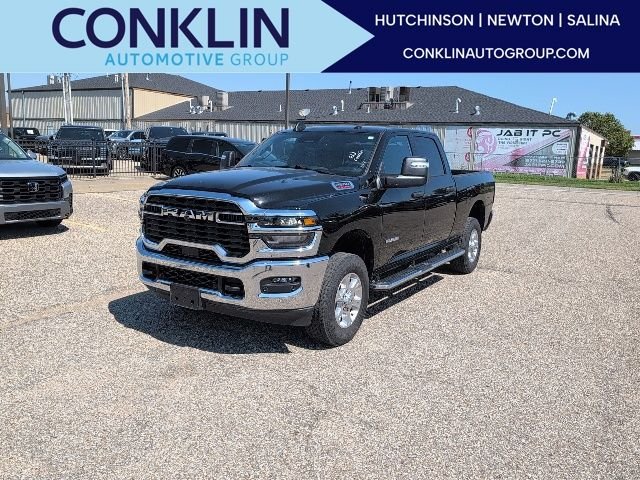 Used 2025 Diamond Black Ram Big Horn image 1