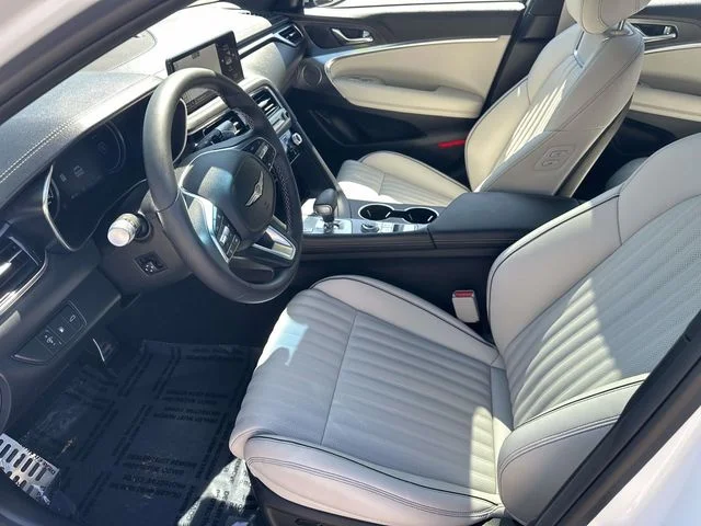 Used 2026 White Genesis 3.3T Sport Prestige image 14