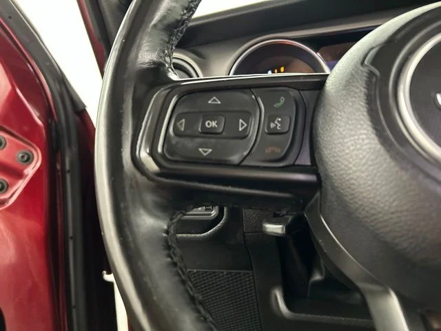 Used 2022 Red Jeep Unlimited Willys image 5