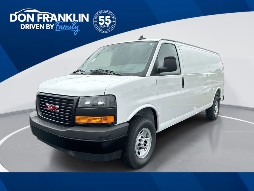 2025 GMC Savana 3500 Ext WB's photo
