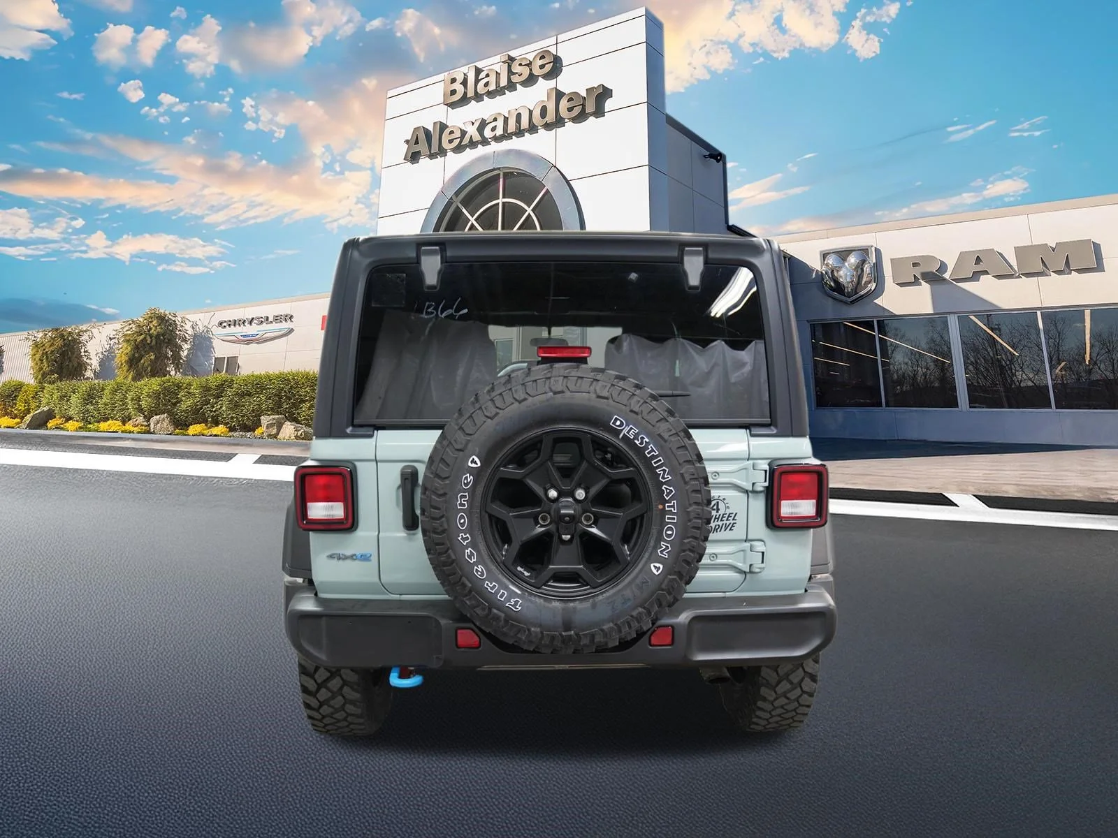 Used 2023 Earl Clearcoat Jeep Willys 4xe image 6