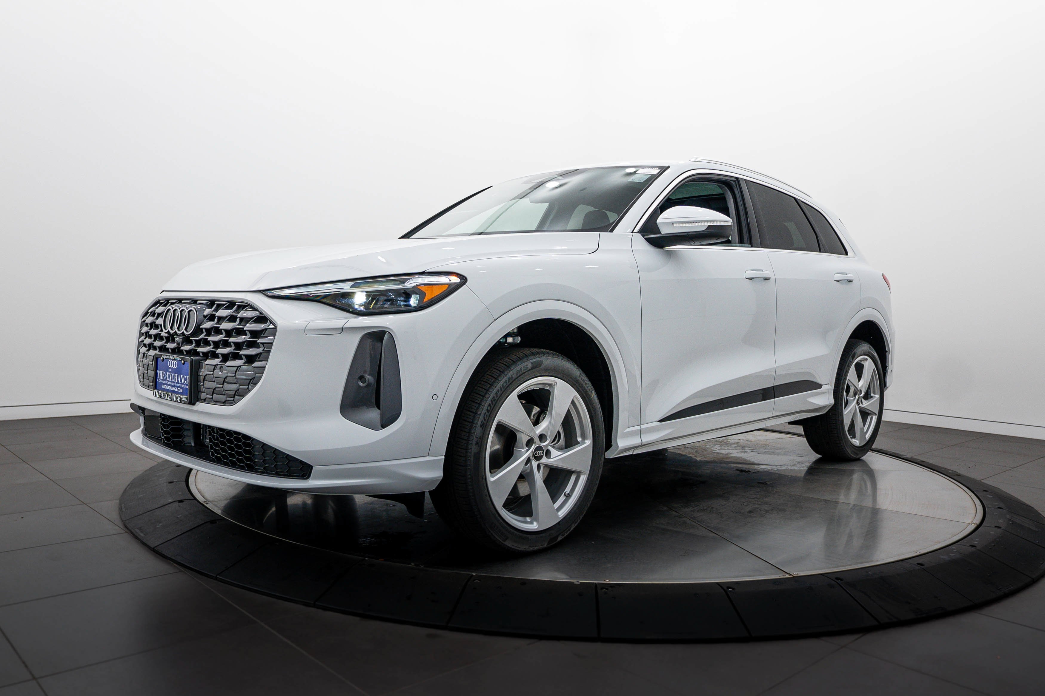New 2026 Glacier White Audi Premium Plus image 7
