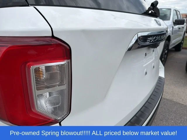 Used 2020 White Ford XLT image 8