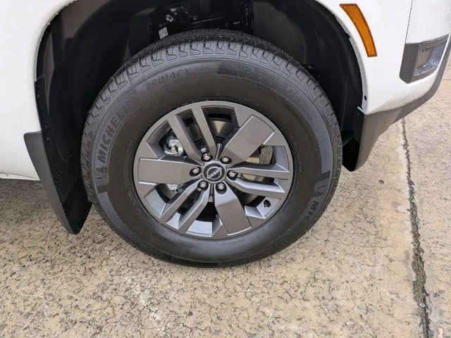 New 2026 Glacier White Nissan Crew Cab SV image 11