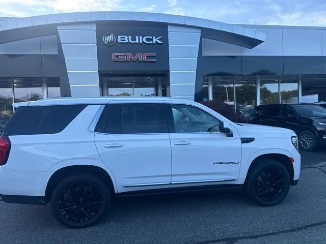 Used 2023 White GMC Denali image 40