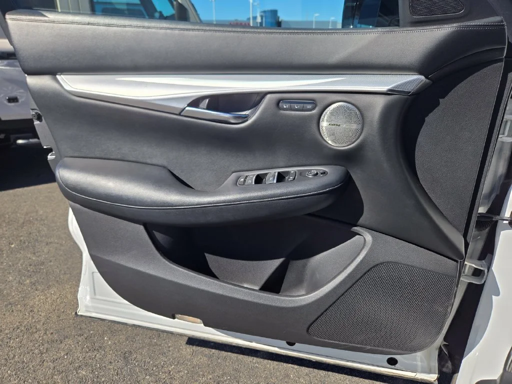Used 2019 Lunar INFINITI ESSENTIAL image 18