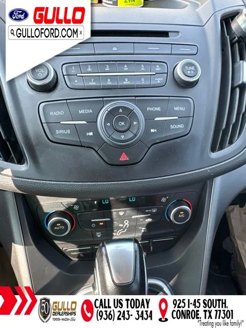 Used 2018 Oxford White Ford SE image 10