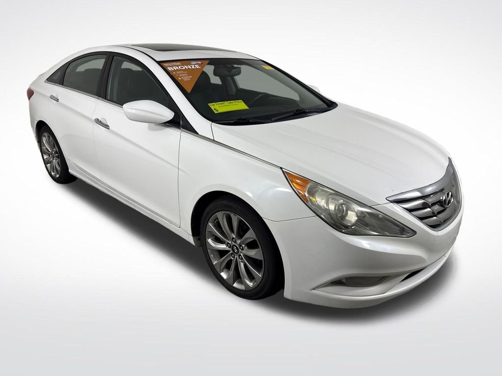 2011 Hyundai Sonata SE I4 A/T's photo