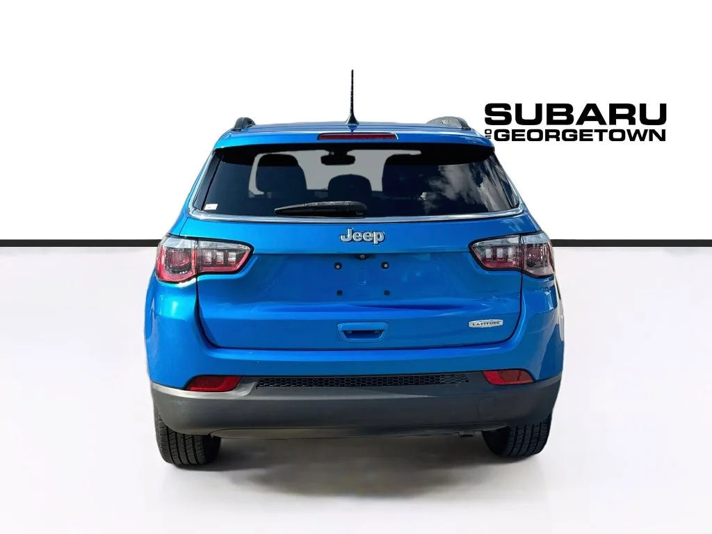 Used 2020 Blue Jeep Latitude image 7
