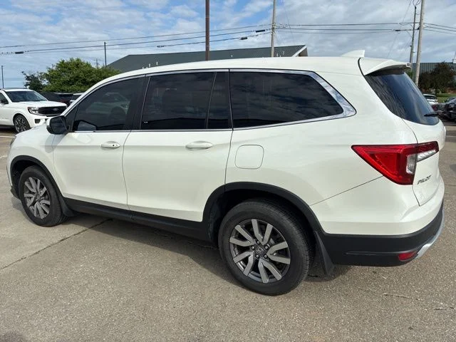 Used 2019 White Diamond Pearl Honda EX-L image 5