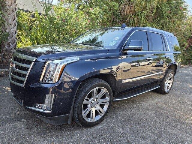 Used 2017 Dark Adriatic Blue Metallic Cadillac Luxury image 1