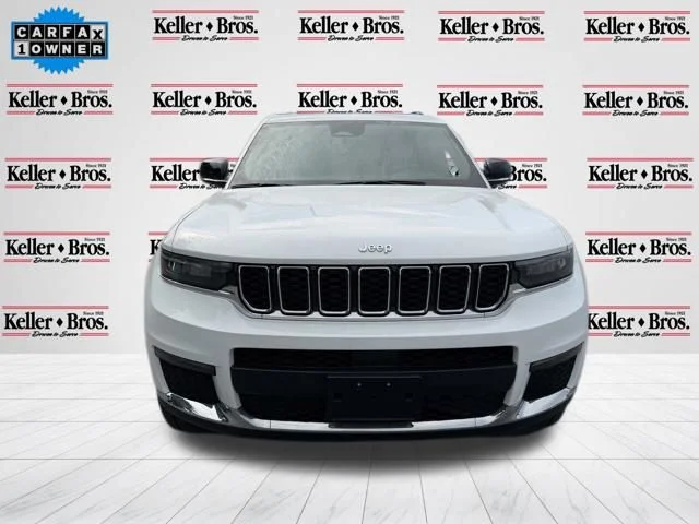 Used 2023 White Jeep Limited image 2
