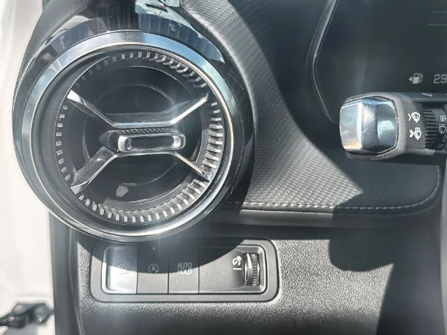 2025 Chevrolet Equinox LT - Photo 17