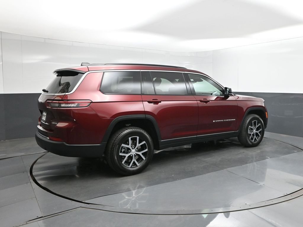 New 2025 Velvet Red Pearl-Coat Exterior Paint Jeep Limited image 15