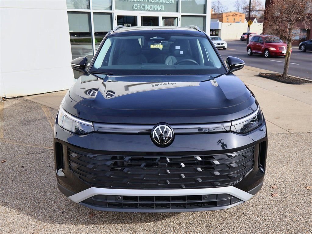 New 2026 Black Volkswagen 2.0T SE image 8