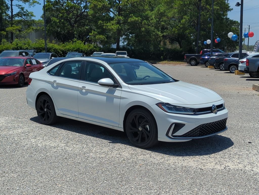 New 2026 White Volkswagen 1.5T SE image 9