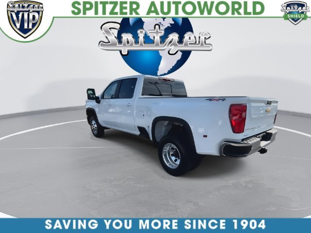 2026 Chevrolet Silverado 3500 HD photo 11 of 41