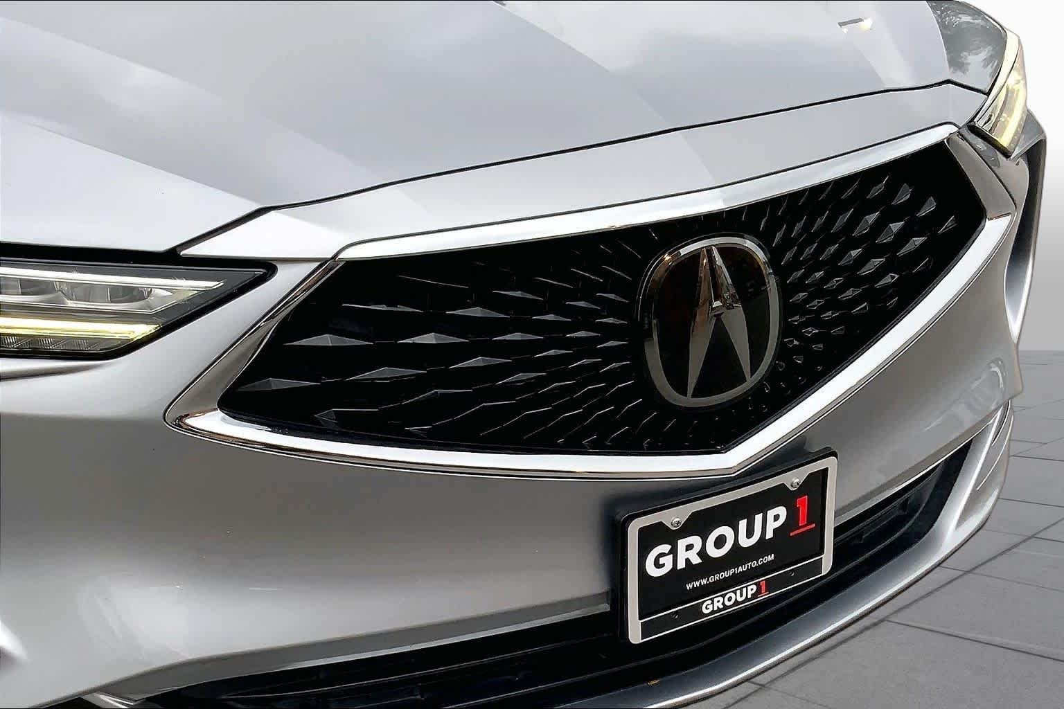 Certified Used 2024 Lunar Silver Metallic Acura MDX image 30